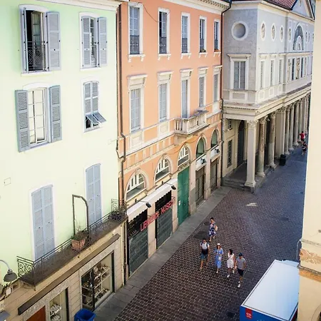 Apartament Library House - Downtown Como