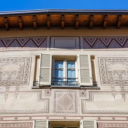 Library House - Downtown *