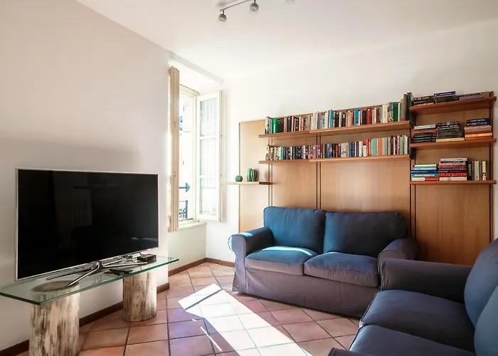 Library House - Downtown * 코모