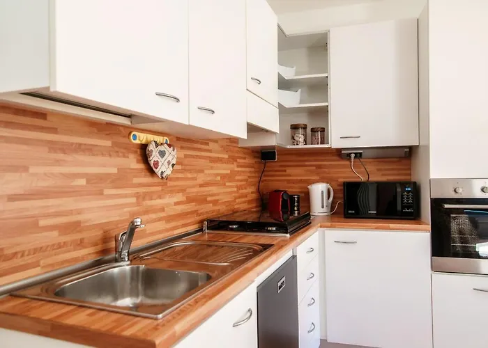 Library House - Downtown Apartman *