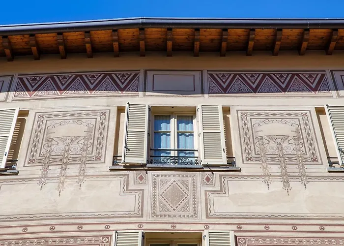 Library House - Downtown *