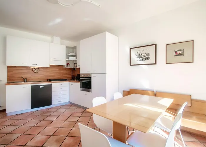 Library House - Downtown Apartment *